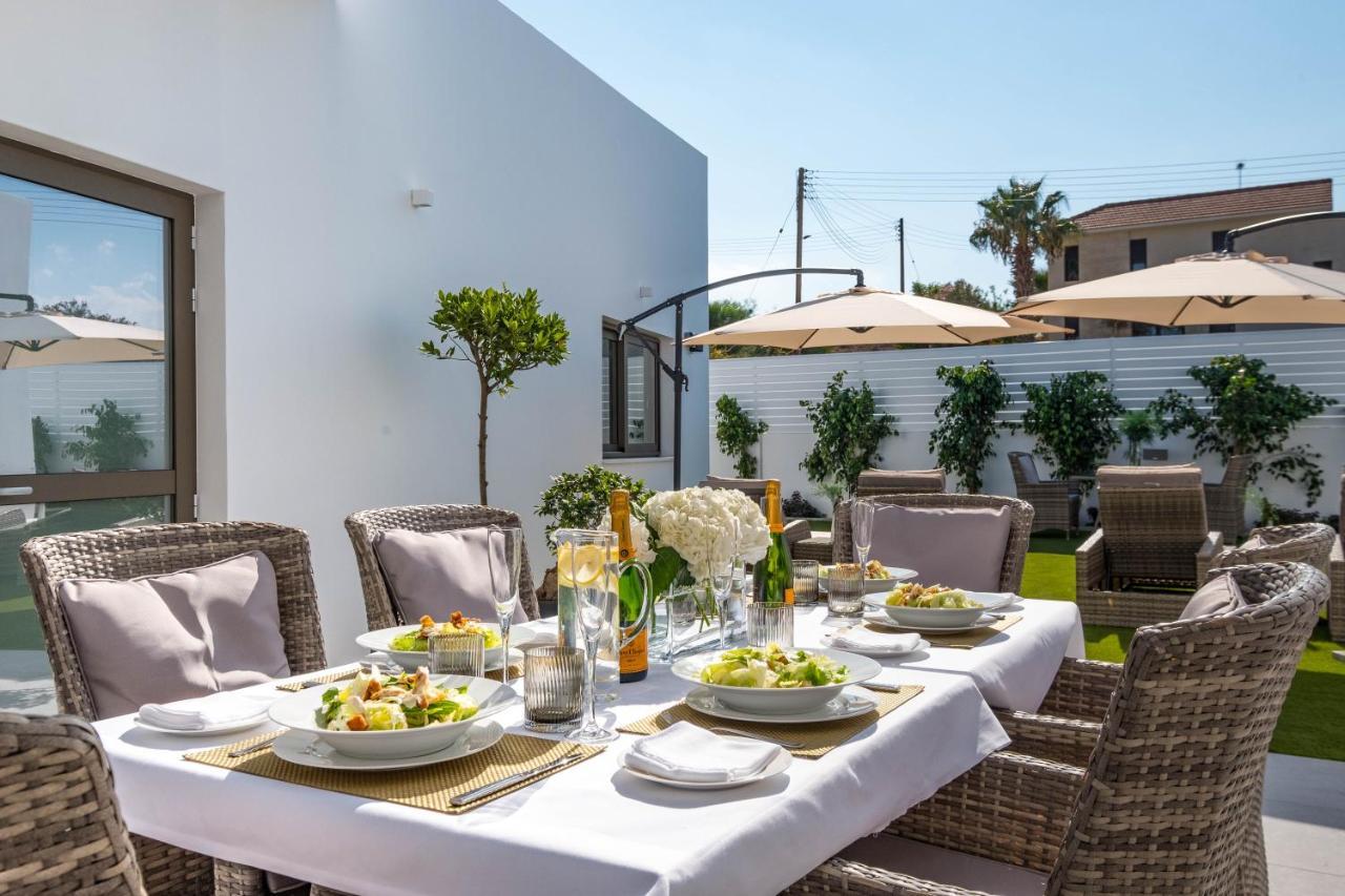 Rooms At Villa Amour Cyprus 沃罗里尼 外观 照片