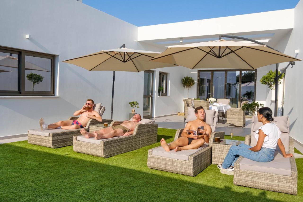 Rooms At Villa Amour Cyprus 沃罗里尼 外观 照片