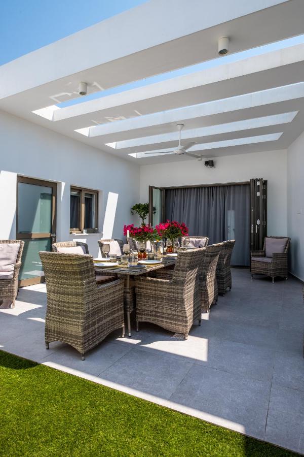 Rooms At Villa Amour Cyprus 沃罗里尼 外观 照片