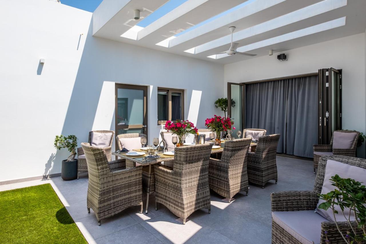 Rooms At Villa Amour Cyprus 沃罗里尼 外观 照片